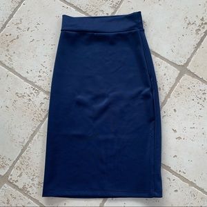 Woman’s stretch shaping pencil skirt